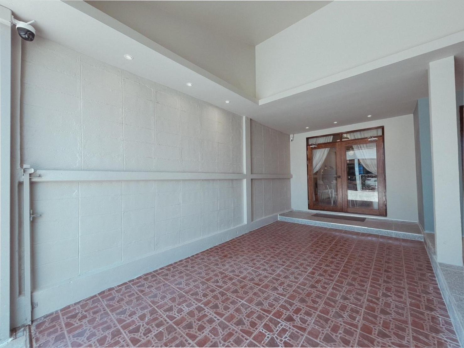 Aoboun House Bangsaen บ้านโอบอุ่น บางแสน Extérieur photo